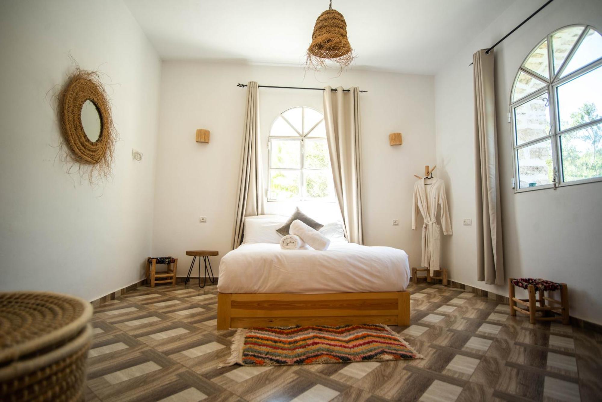 Villa Les Jardins Fleuris 4 Bedrooms As-Sawíra Exteriér fotografie