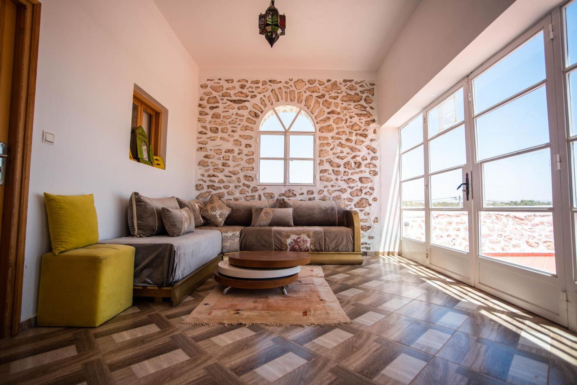Villa Les Jardins Fleuris 4 Bedrooms As-Sawíra Exteriér fotografie
