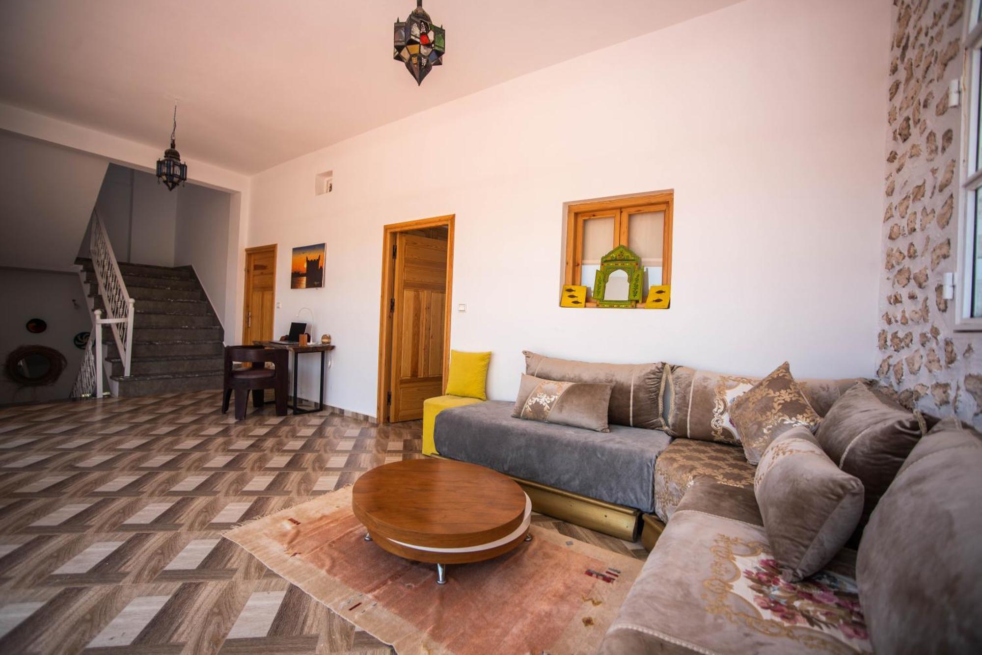 Villa Les Jardins Fleuris 4 Bedrooms As-Sawíra Exteriér fotografie