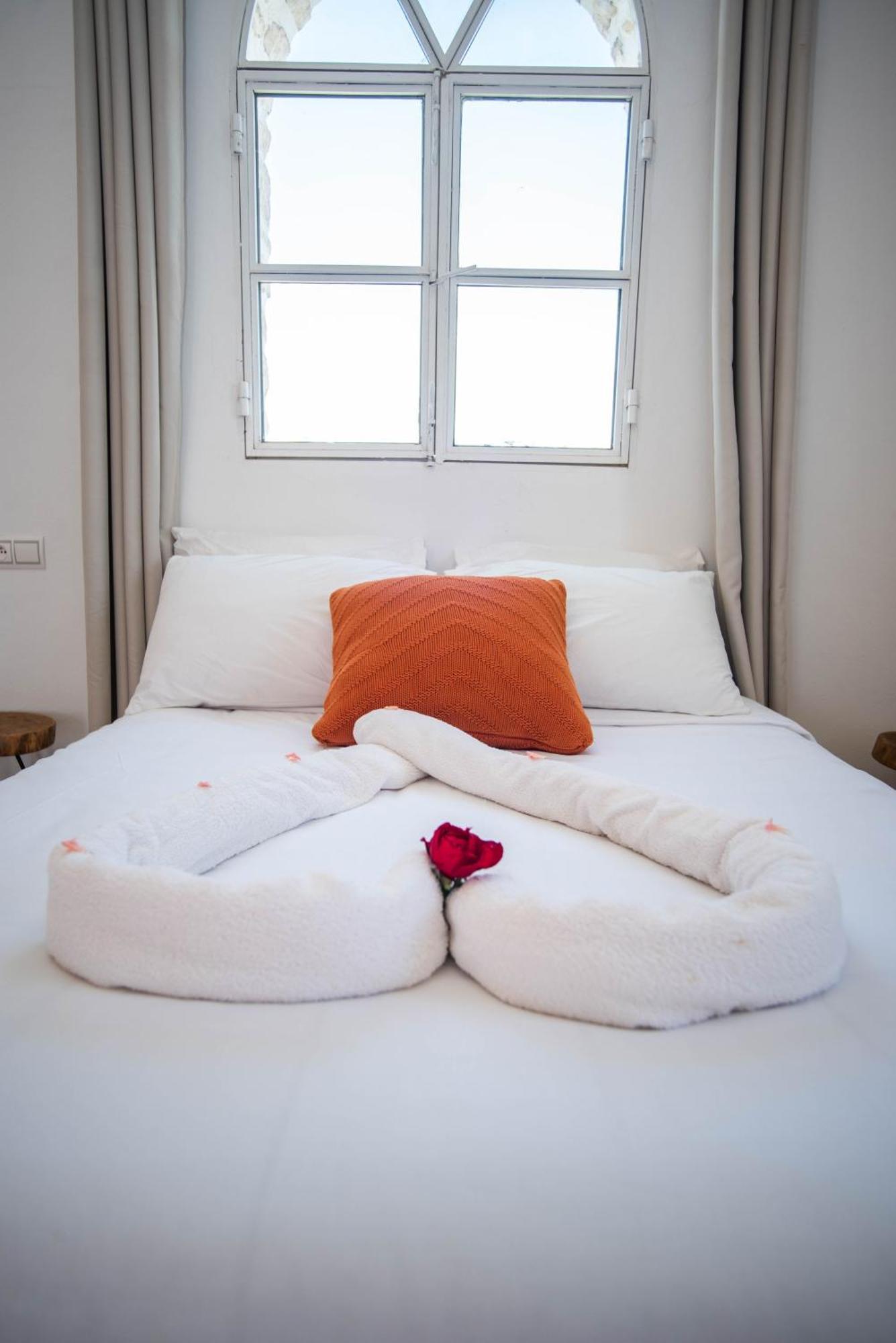 Villa Les Jardins Fleuris 4 Bedrooms As-Sawíra Exteriér fotografie